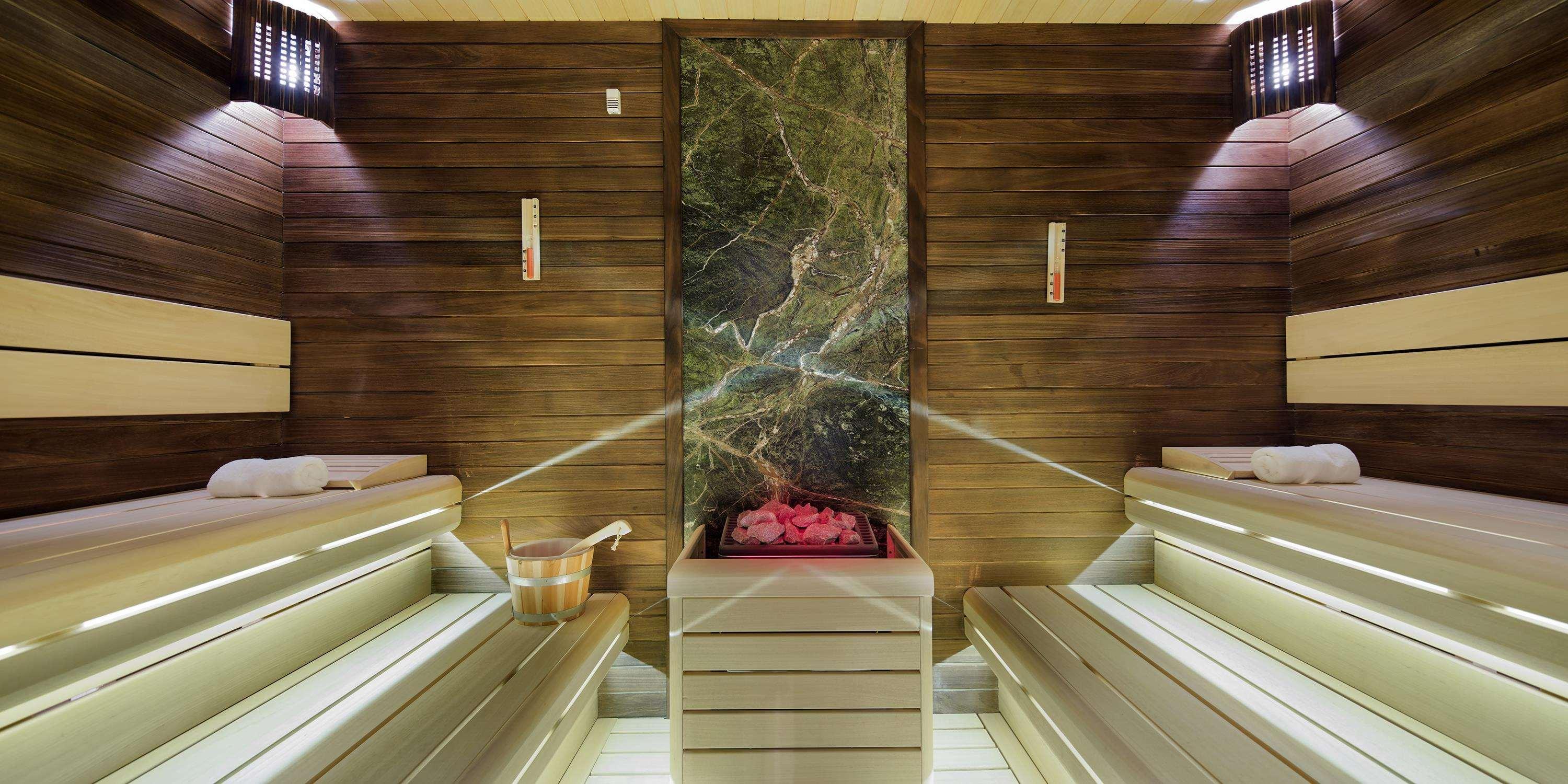 Doubletree By Hilton Istanbul - Piyalepasa Hotel Luaran gambar A modern Finnish sauna