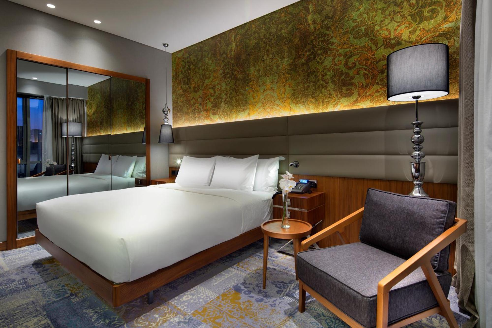 Doubletree By Hilton Istanbul - Piyalepasa Hotel Luaran gambar