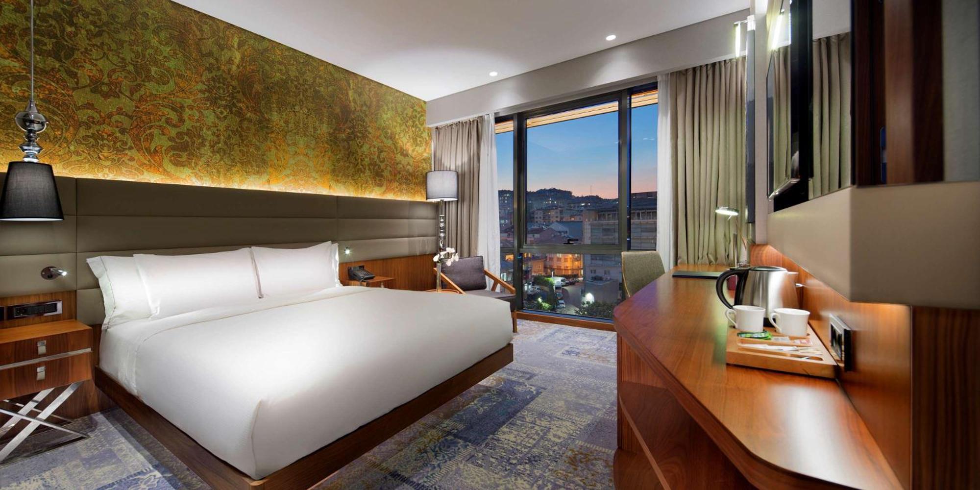Doubletree By Hilton Istanbul - Piyalepasa Hotel Luaran gambar Deluxe room