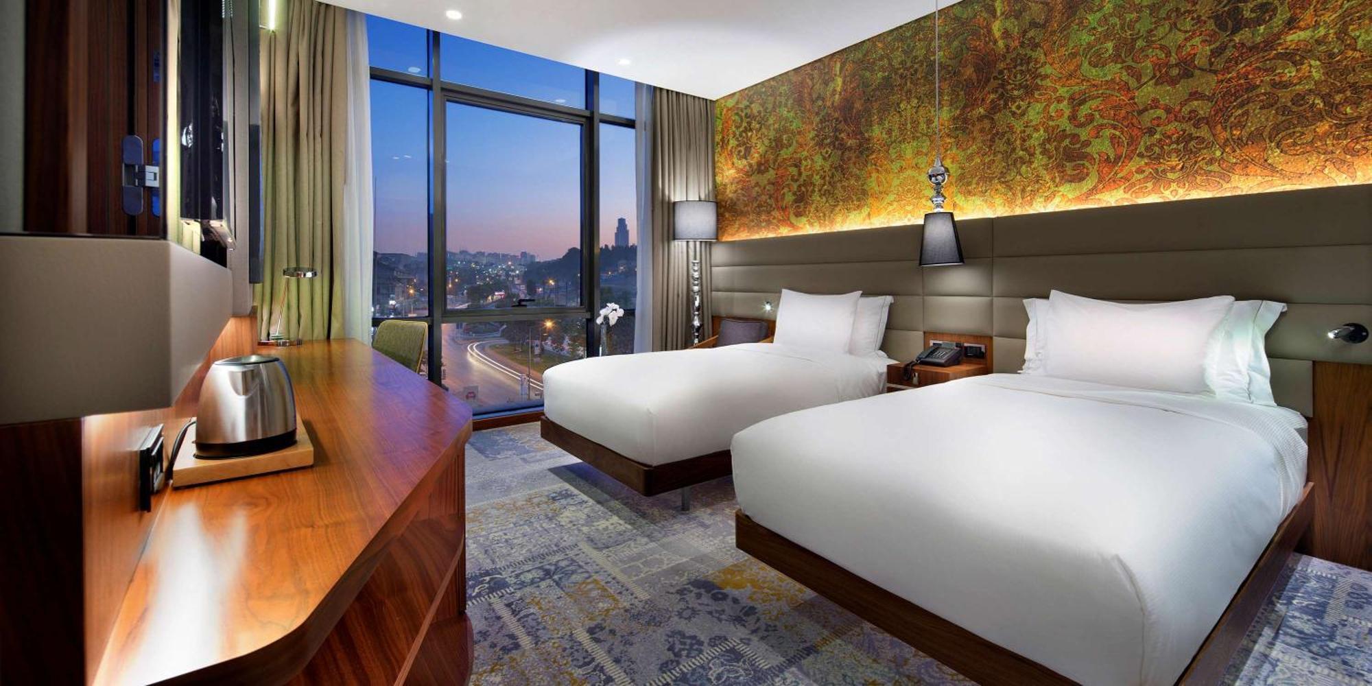 Doubletree By Hilton Istanbul - Piyalepasa Hotel Luaran gambar